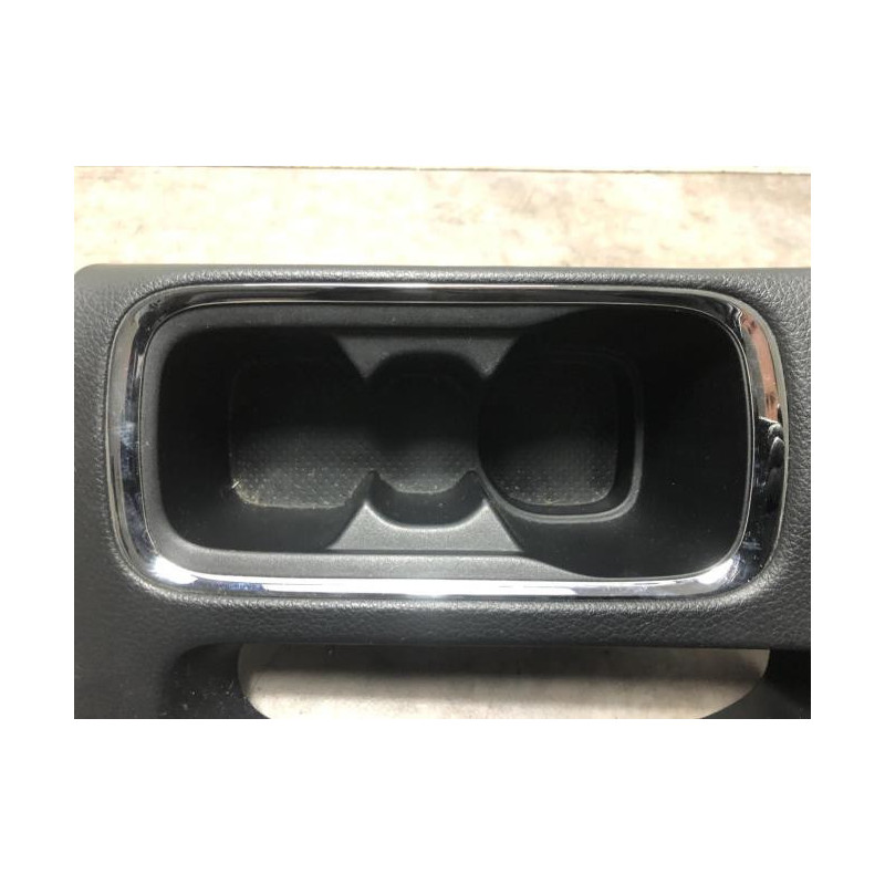 Porte gobelet NISSAN PULSAR d’occasion