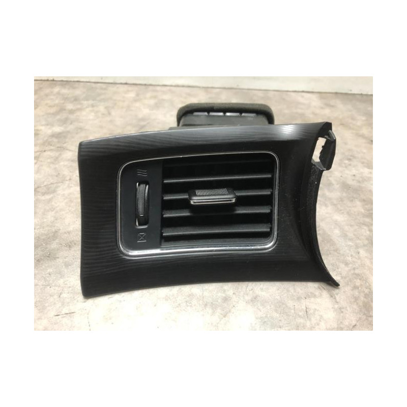 Aerateur tableau de bord avant gauche NISSAN PULSAR d’occasion