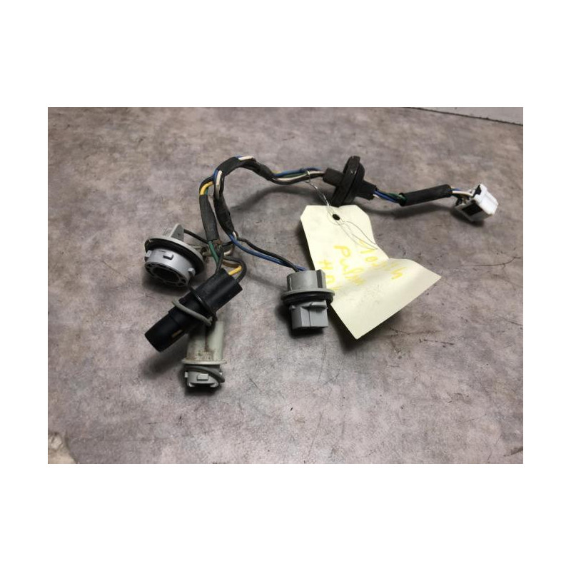 Platine feu arriere gauche NISSAN PULSAR d’occasion