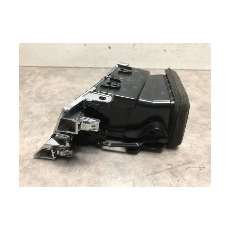 Aerateur tableau de bord avant droit NISSAN PULSAR d’occasion