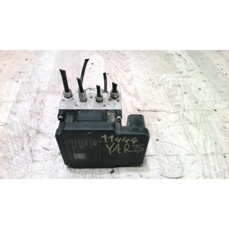 Bloc ABS (freins anti-blocage) TOYOTA YARIS 3 PHASE 1 d’occasion
