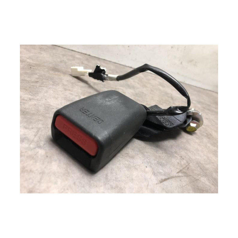 Attache ceinture arriere droit NISSAN PULSAR d’occasion