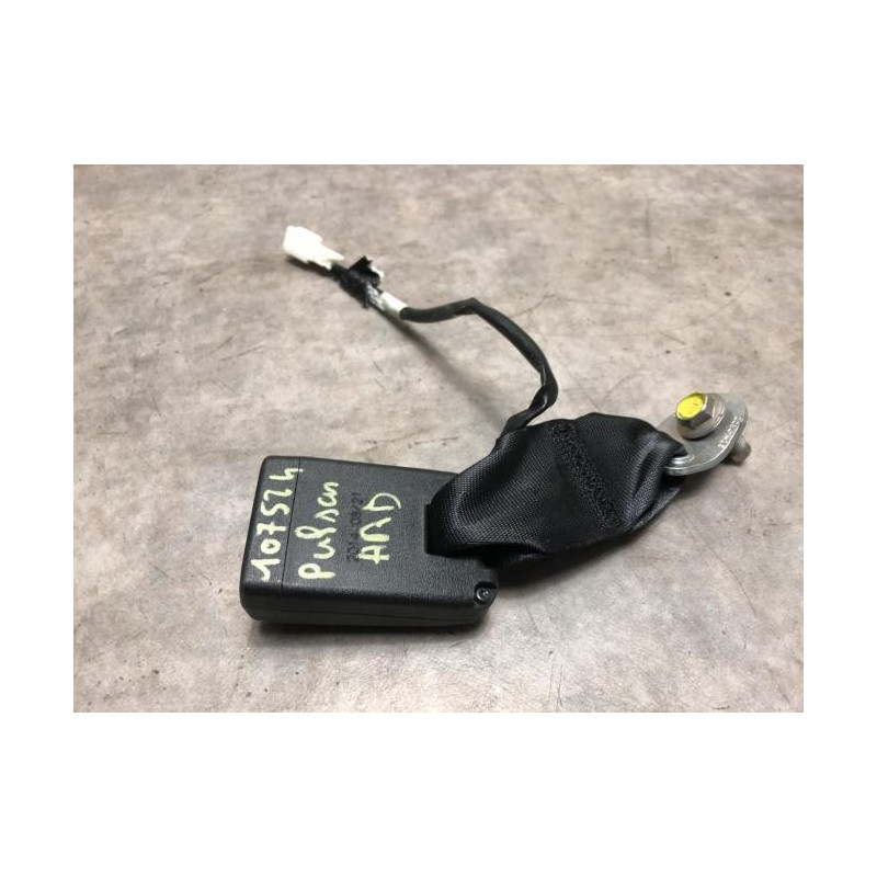 Attache ceinture arriere droit NISSAN PULSAR d’occasion