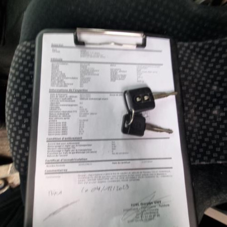Poignee interieur arriere droit NISSAN X-TRAIL 1 PHASE 1 d’occasion