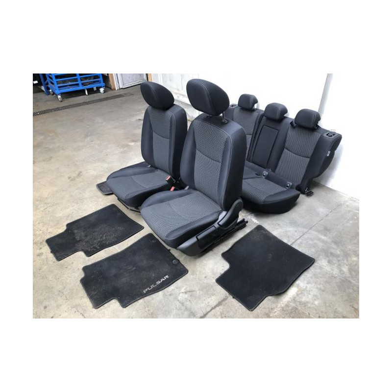 Interieur complet NISSAN PULSAR d’occasion