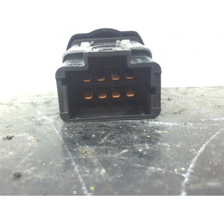 Bouton de warning DACIA DUSTER PHASE 1 d’occasion