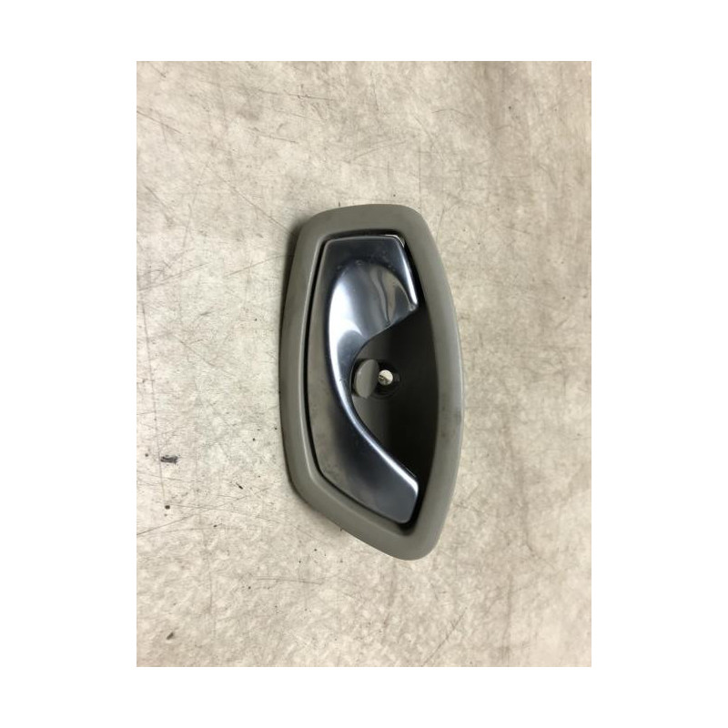 Poignee interieur avant gauche RENAULT LAGUNA 3 PHASE 1 d’occasion