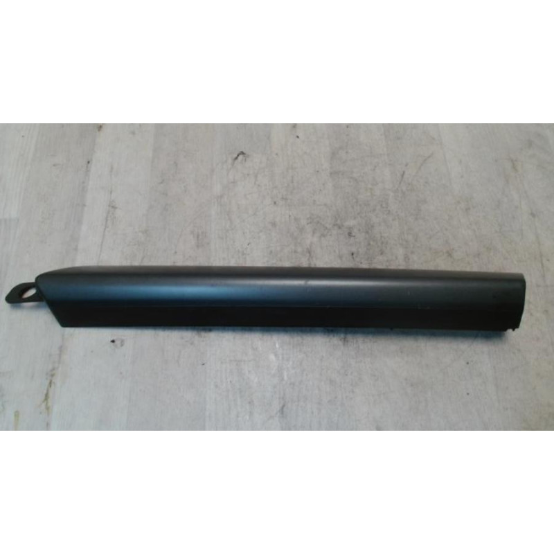 Baguette de porte avant droite OPEL ASTRA H PHASE 1 d’occasion