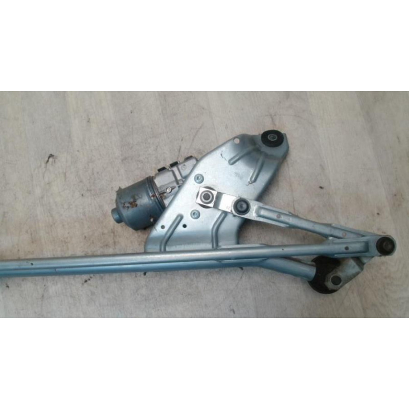 Moteur essuie glace avant DACIA SANDERO 1 d’occasion