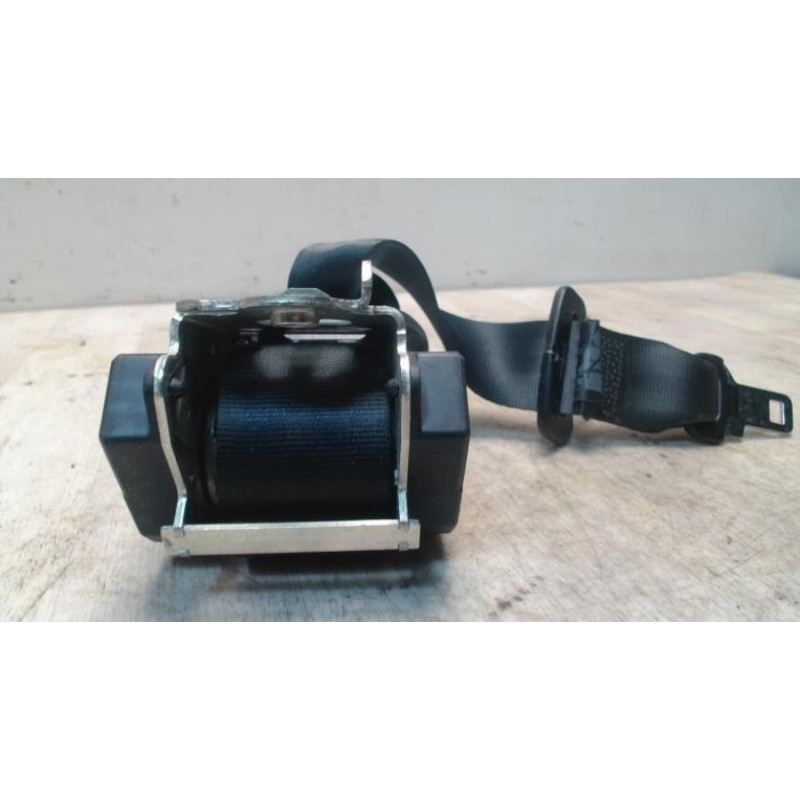 Ceinture arriere droit DACIA SANDERO 1 d’occasion