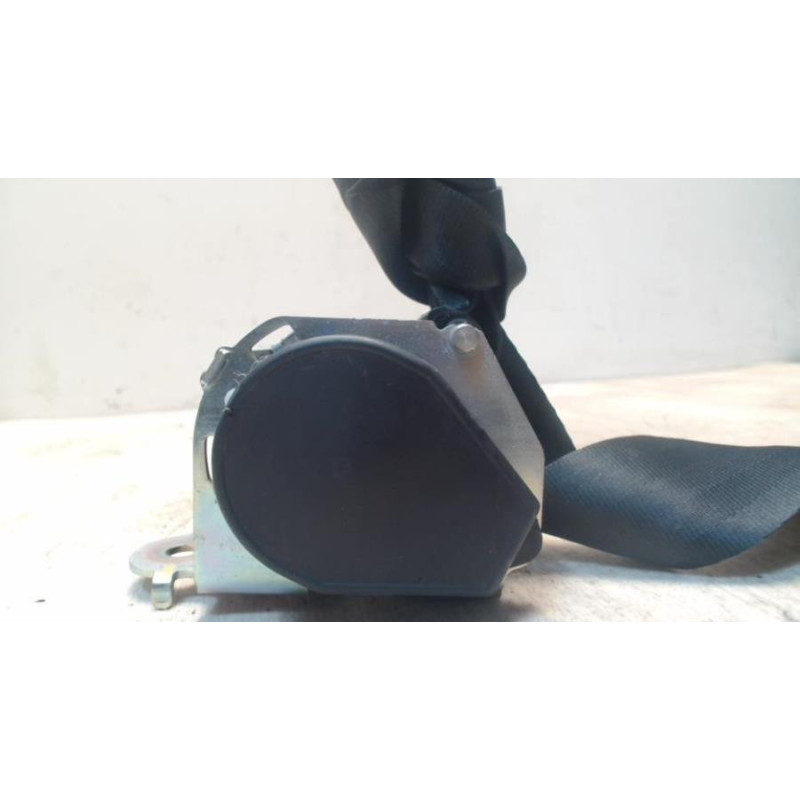 Ceinture arriere gauche DACIA SANDERO 1 d’occasion