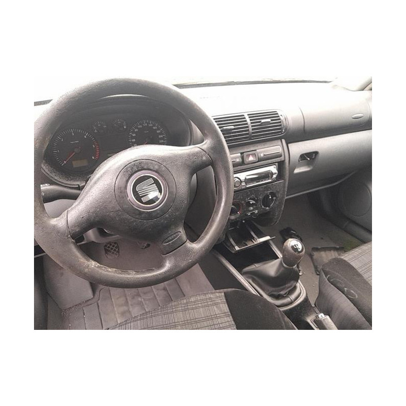 Panneau de porte avant droit SEAT TOLEDO 2 d’occasion