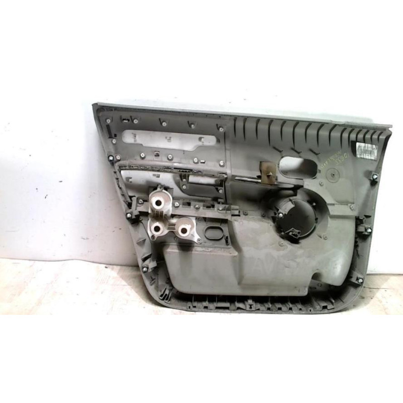 Panneau de porte avant droit RENAULT MODUS PHASE 1 d’occasion