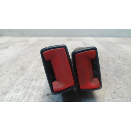 Attache ceinture arriere gauche VOLKSWAGEN GOLF 6 d’occasion