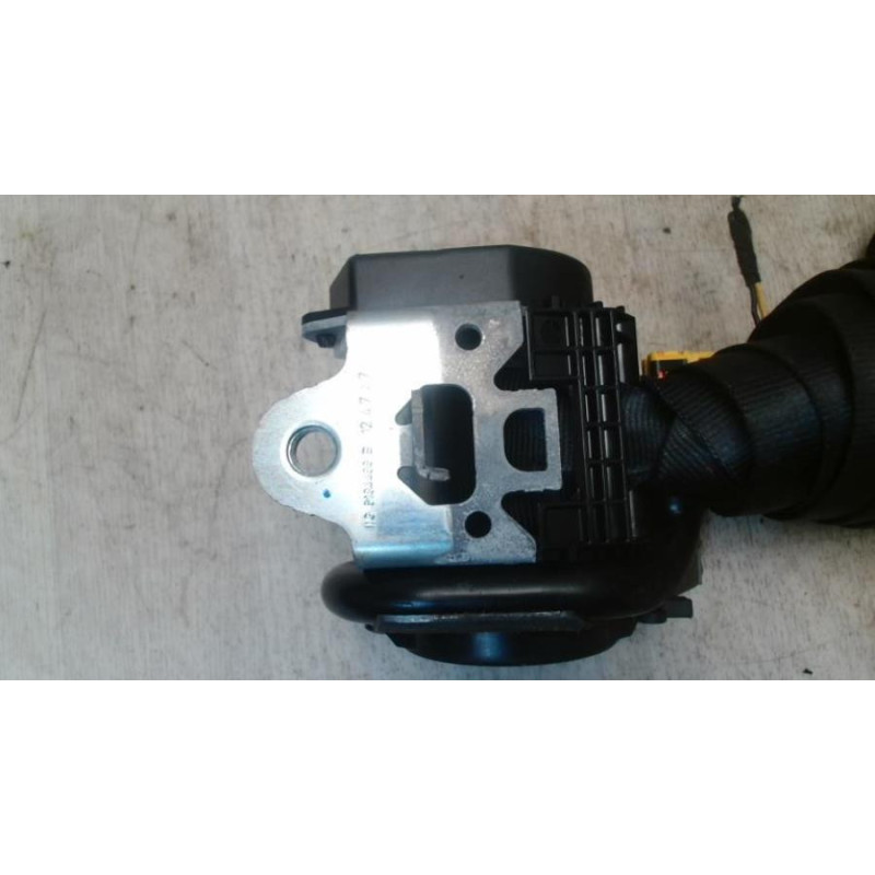 Ceinture avant droit VOLKSWAGEN GOLF 6 d’occasion