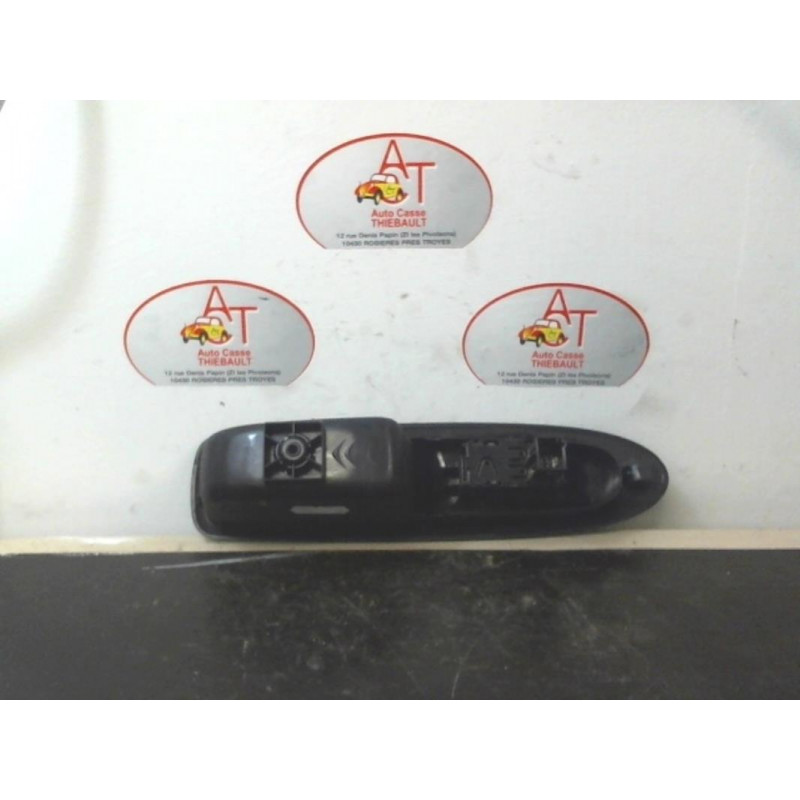 Interrupteur de leve vitre arriere gauche CITROEN C4 PICASSO PHASE 1 d’occasion