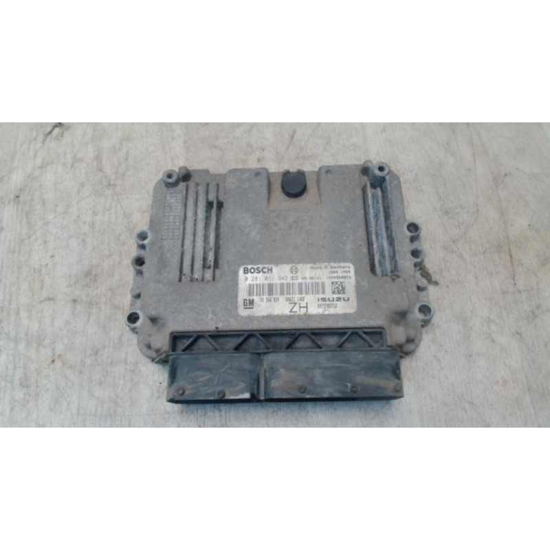 Calculateur moteur OPEL ASTRA H PHASE 1 d’occasion
