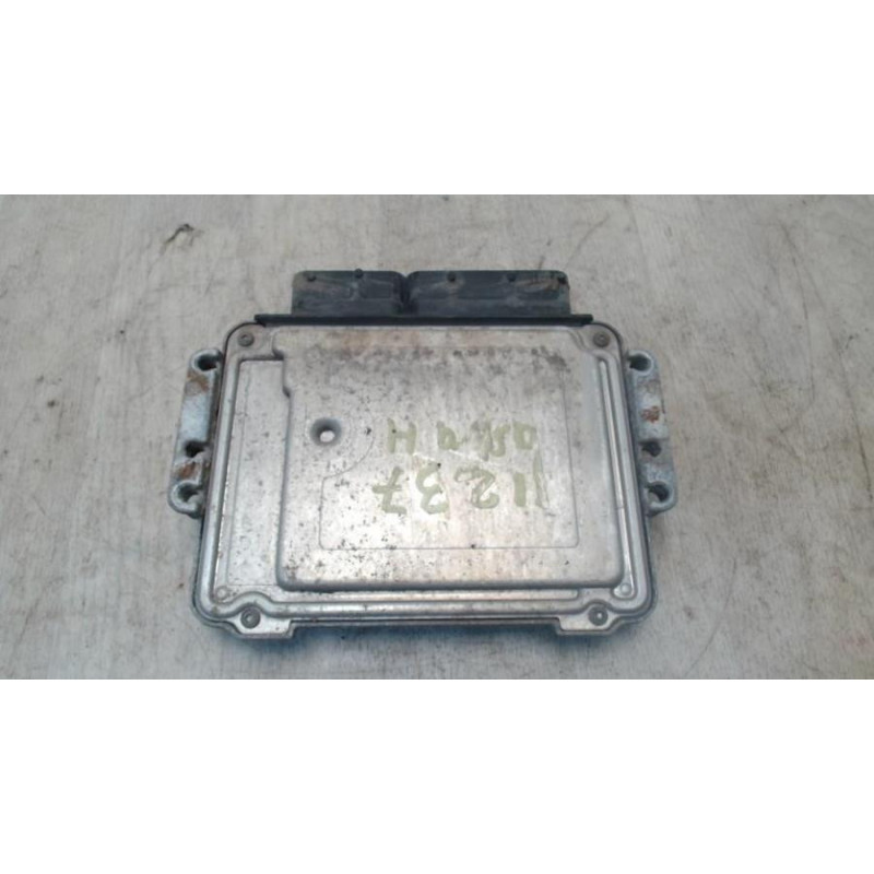 Calculateur moteur OPEL ASTRA H PHASE 1 d’occasion