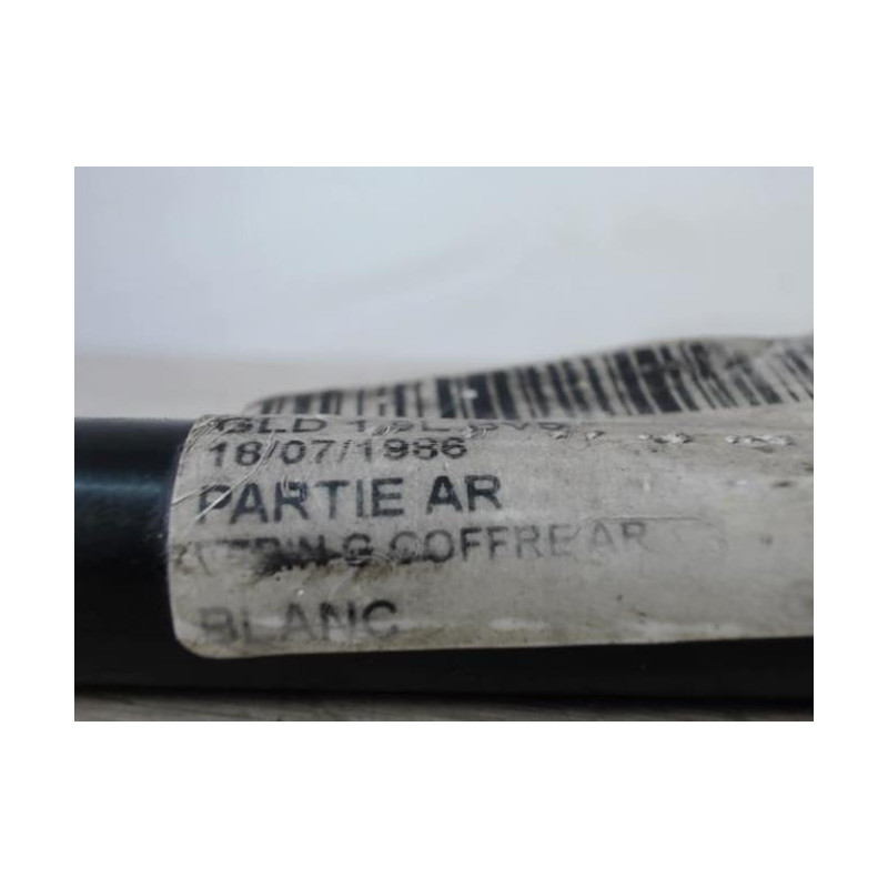 Verin de coffre PEUGEOT 305 PHASE 2 BREAK d’occasion