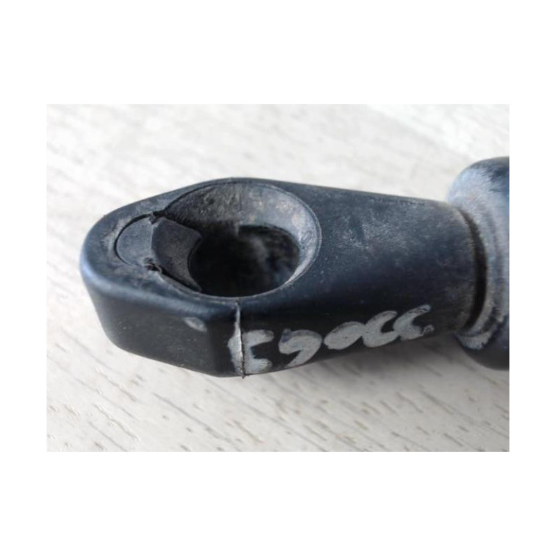 Verin de coffre PEUGEOT 305 PHASE 2 BREAK d’occasion