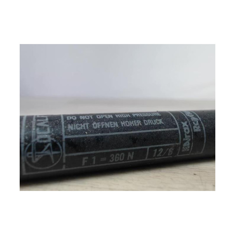 Verin de coffre PEUGEOT 305 PHASE 2 BREAK d’occasion