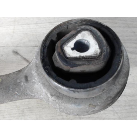 Bras de suspension superieur avant gauche BMW SERIE 1 E81 d’occasion