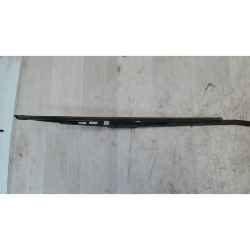 Bras essuie glace avant gauche TOYOTA YARIS 1 PHASE 1 d’occasion