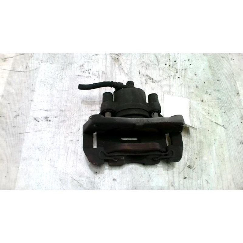 Etrier avant gauche (freinage) TOYOTA YARIS 3 PHASE 1 d’occasion
