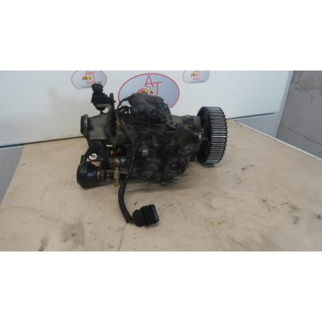 Pompe à injection RENAULT LAGUNA 120116 d’occasion