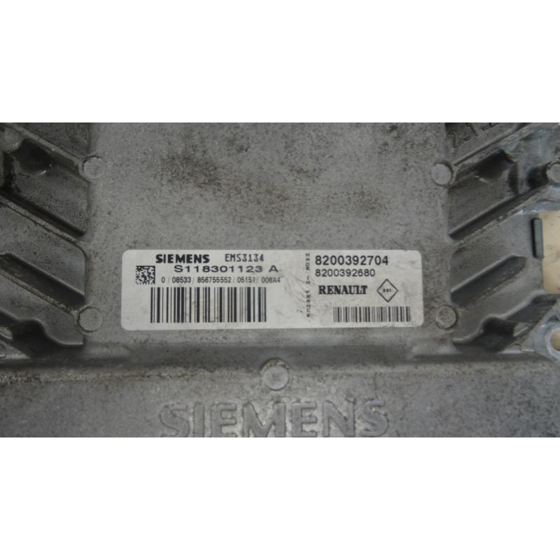 Calculateur RENAULT CLIO II PHASE 3 d’occasion