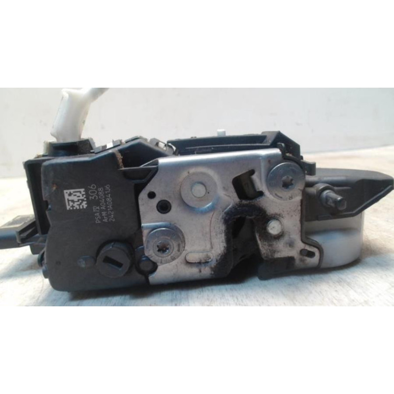 Serrure avant gauche CITROEN C3 2 PHASE 1 d’occasion