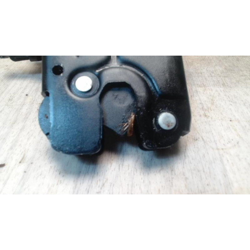Serrure de coffre AUDI A3 2 SPORTBACK PHASE 1 d’occasion