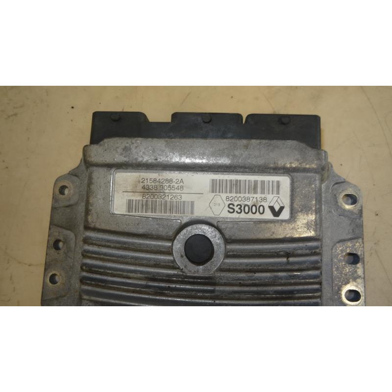 Calculateur moteur RENAULT MEGANE II 1.6 d’occasion