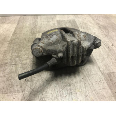 Etrier avant gauche (freinage) PEUGEOT 306 BREAK d’occasion
