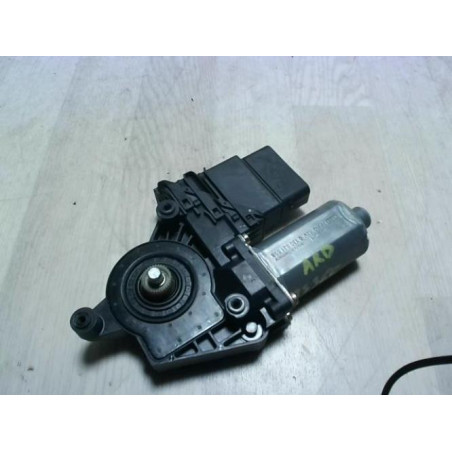 Moteur leve vitre arriere droit VOLKSWAGEN PASSAT 4 PHASE 2 d’occasion