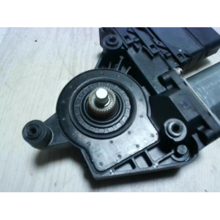 Moteur leve vitre arriere droit VOLKSWAGEN PASSAT 4 PHASE 2 d’occasion