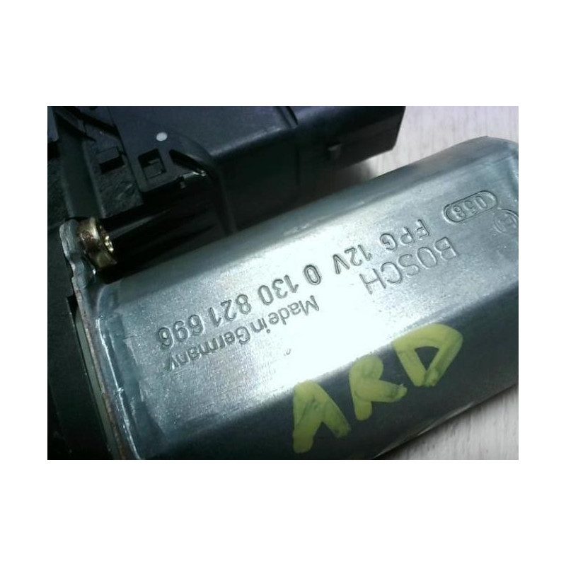 Moteur leve vitre arriere droit VOLKSWAGEN PASSAT 4 PHASE 2 d’occasion