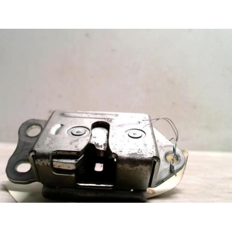 Serrure de coffre TOYOTA YARIS 1 PHASE 1 d’occasion