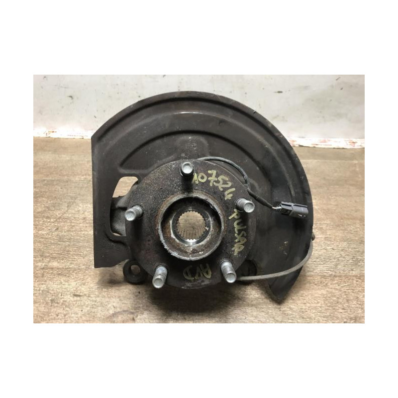 Fusee avant droit NISSAN PULSAR d’occasion