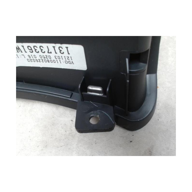 Compteur OPEL CORSA C PHASE 2 d’occasion