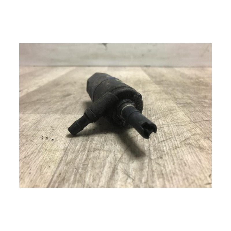 Pompe lave glace avant CITROEN C4 1 PHASE 1 COUPE d’occasion