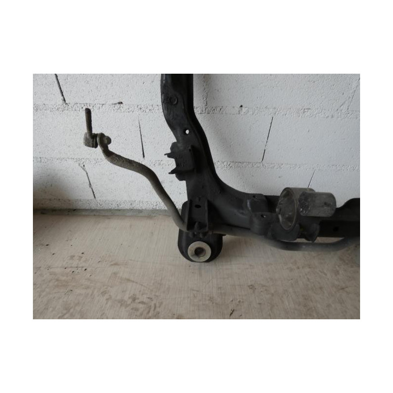 Berceau avant HYUNDAI TUCSON 1 d’occasion
