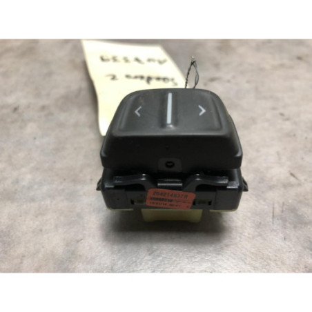 Interrupteur de leve vitre avant droit DACIA SANDERO 2 PHASE 1 d’occasion