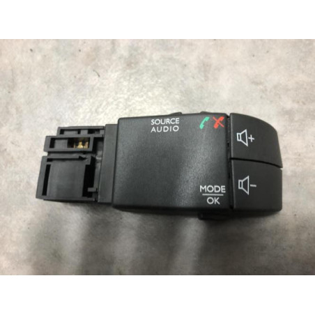 Commande autoradio DACIA SANDERO 2 PHASE 1 d’occasion