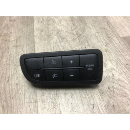 Commande anti brouillard arriere FIAT PUNTO EVO 3 d’occasion