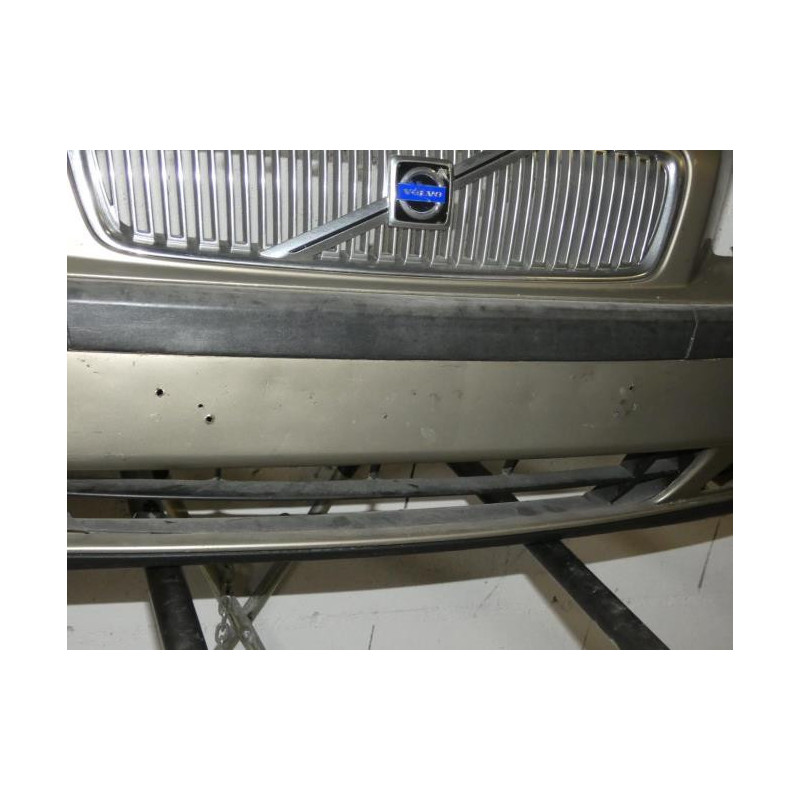 Pare choc avant VOLVO V 70 1 PHASE 2 BREAK d’occasion