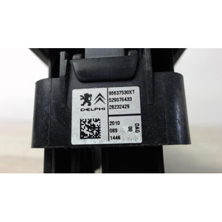 Interrupteur de leve vitre avant gauche CITROEN C3 2 PHASE 1 d’occasion