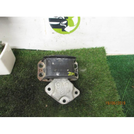 Support moteur droit CITROEN BERLINGO II (B9) d’occasion