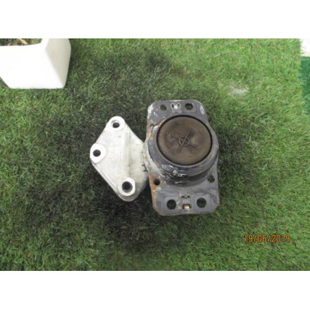 Support moteur droit CITROEN BERLINGO II (B9) d’occasion