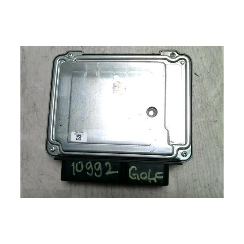 Calculateur moteur VOLKSWAGEN GOLF 5 d’occasion